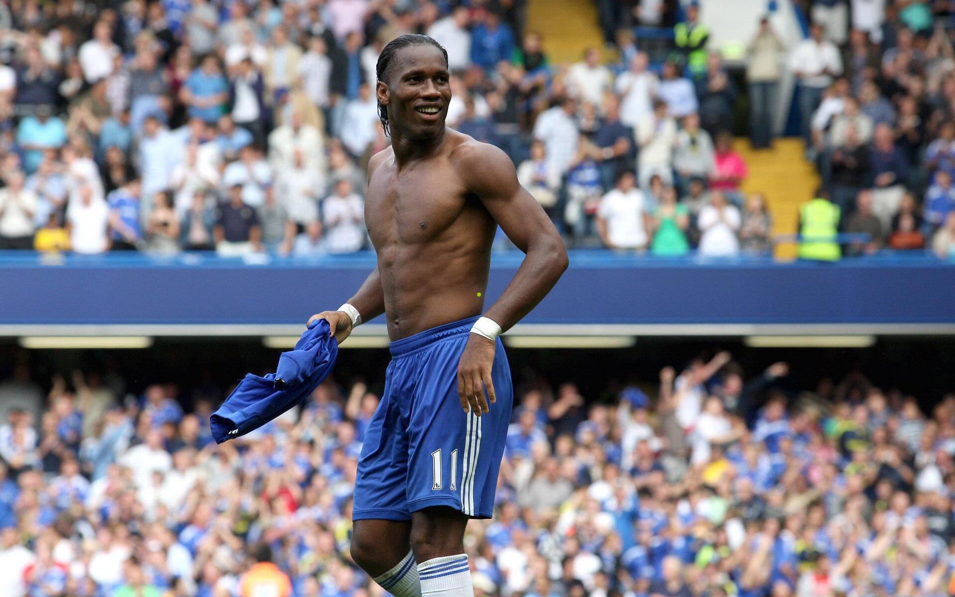 竞彩足球：Uzi，肩负重担的电竞传奇，前行之路照亮行业未来